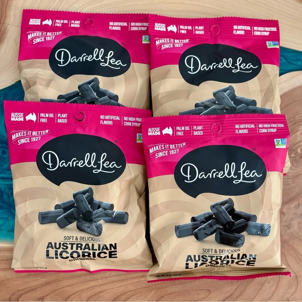 Soft & Delicious Australian Licorice - Black - Picture 1 of 3